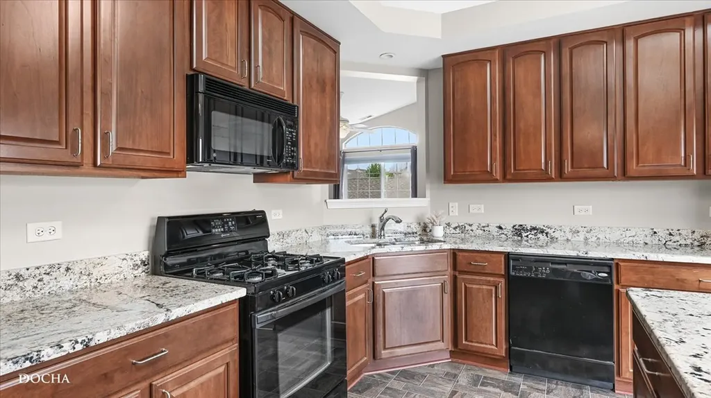 1698 Fredericksburg Lane Aurora IL 60503