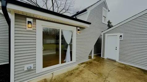 1012 Warner Avenue Lemont IL 60439