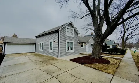 1012 Warner Avenue Lemont IL 60439
