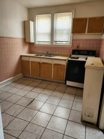 2827 North Parkside Avenue Chicago IL 60634
