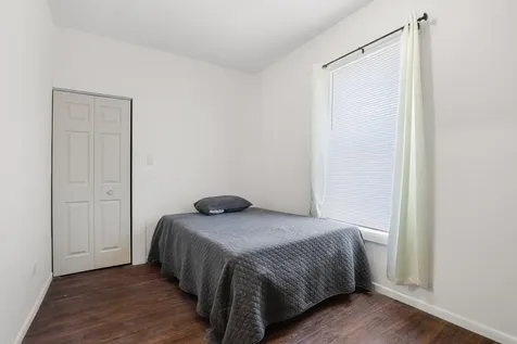 238 East 22 Street Chicago Heights IL 60411
