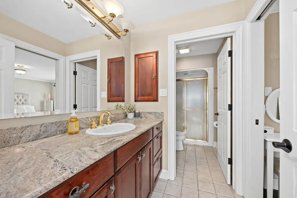 7S460 Donwood Drive Naperville IL 60540