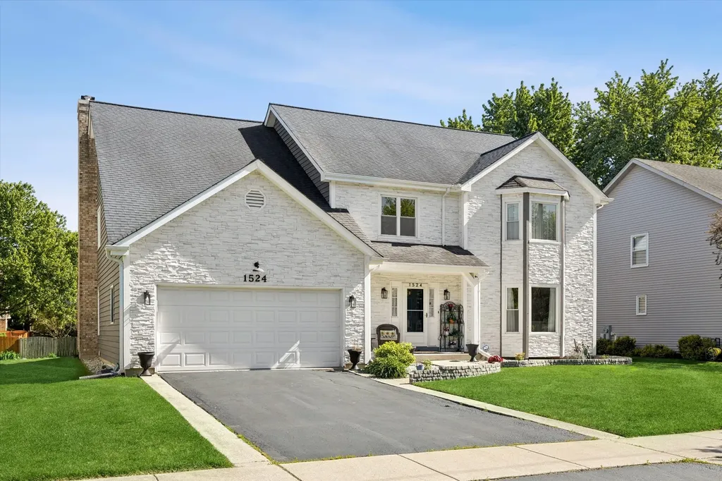1524 Oswego Road Naperville IL 60540