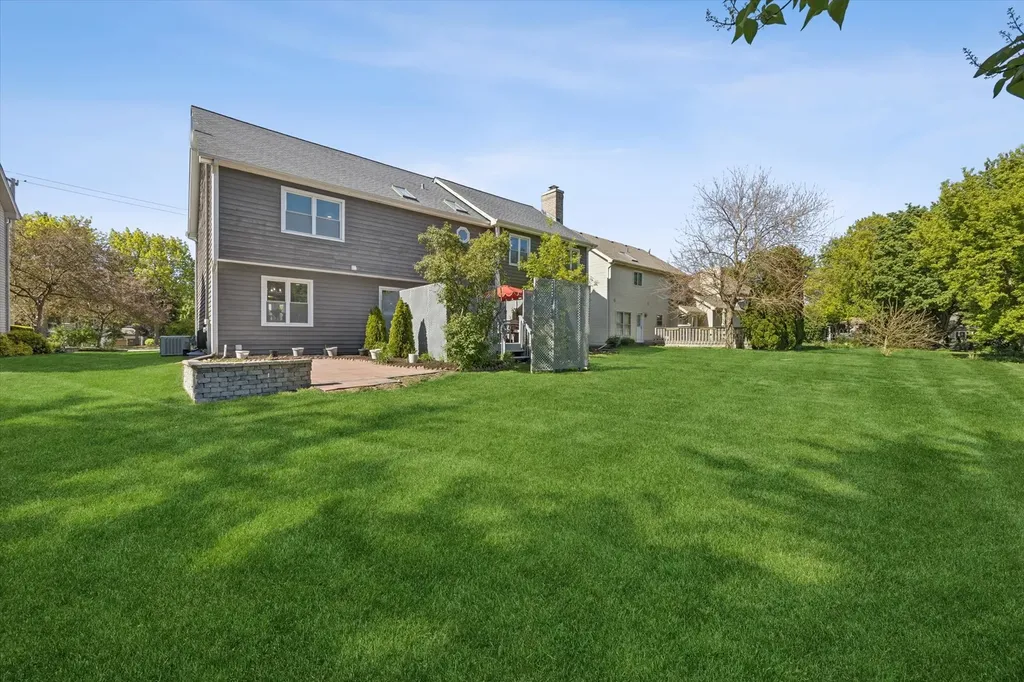 1524 Oswego Road Naperville IL 60540