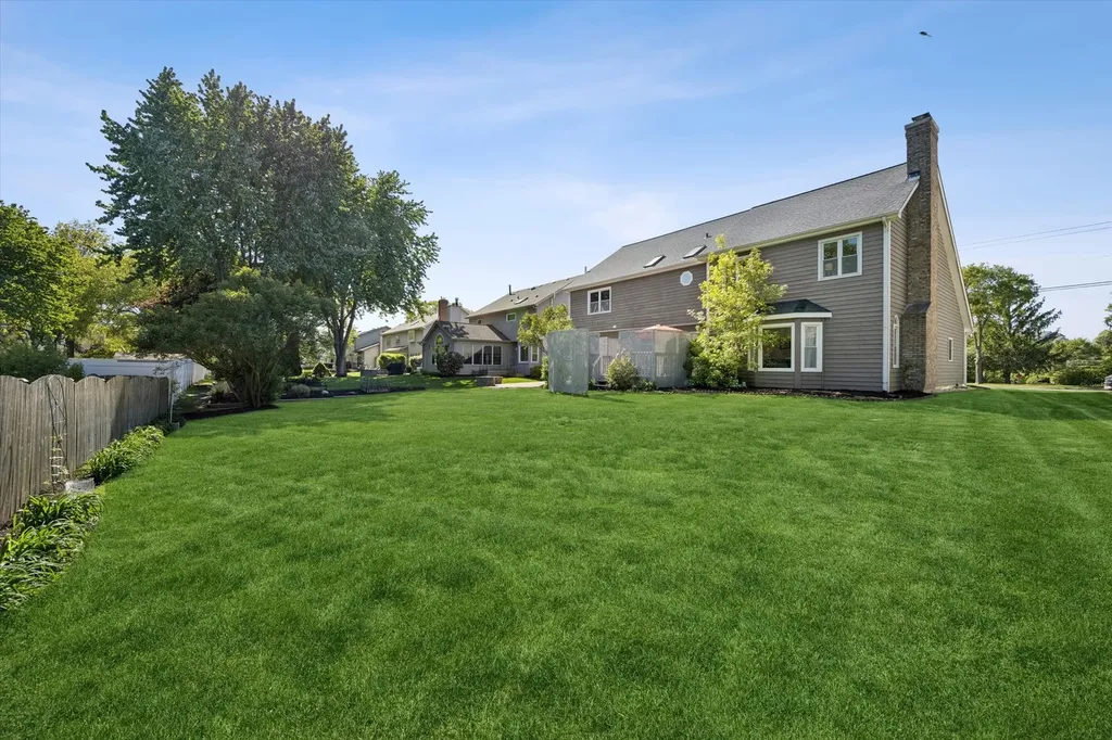1524 Oswego Road Naperville IL 60540