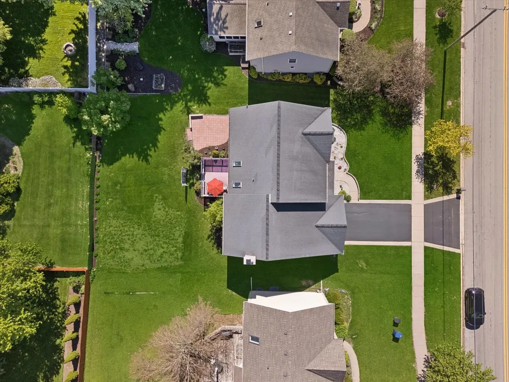 1524 Oswego Road Naperville IL 60540