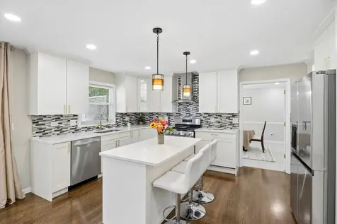 1524 Oswego Road Naperville IL 60540