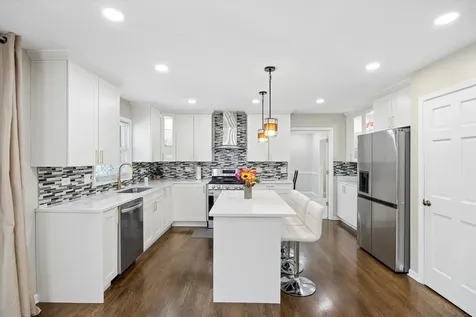 1524 Oswego Road Naperville IL 60540