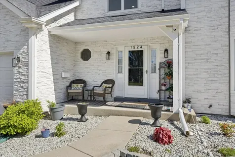 1524 Oswego Road Naperville IL 60540