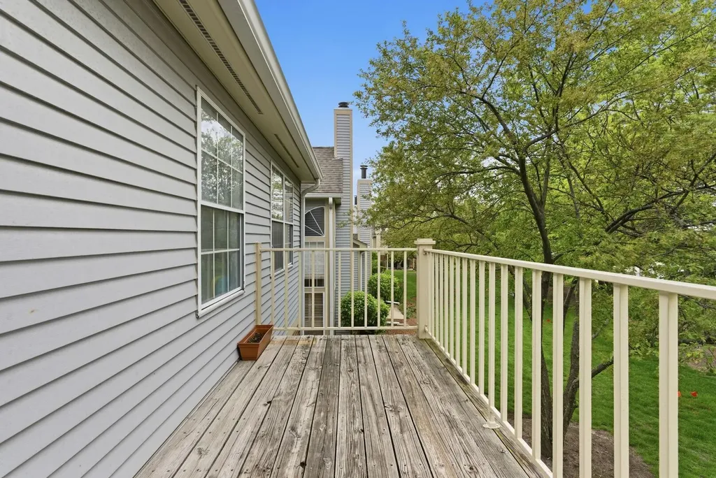 206 Glasgow Lane Schaumburg IL 60194