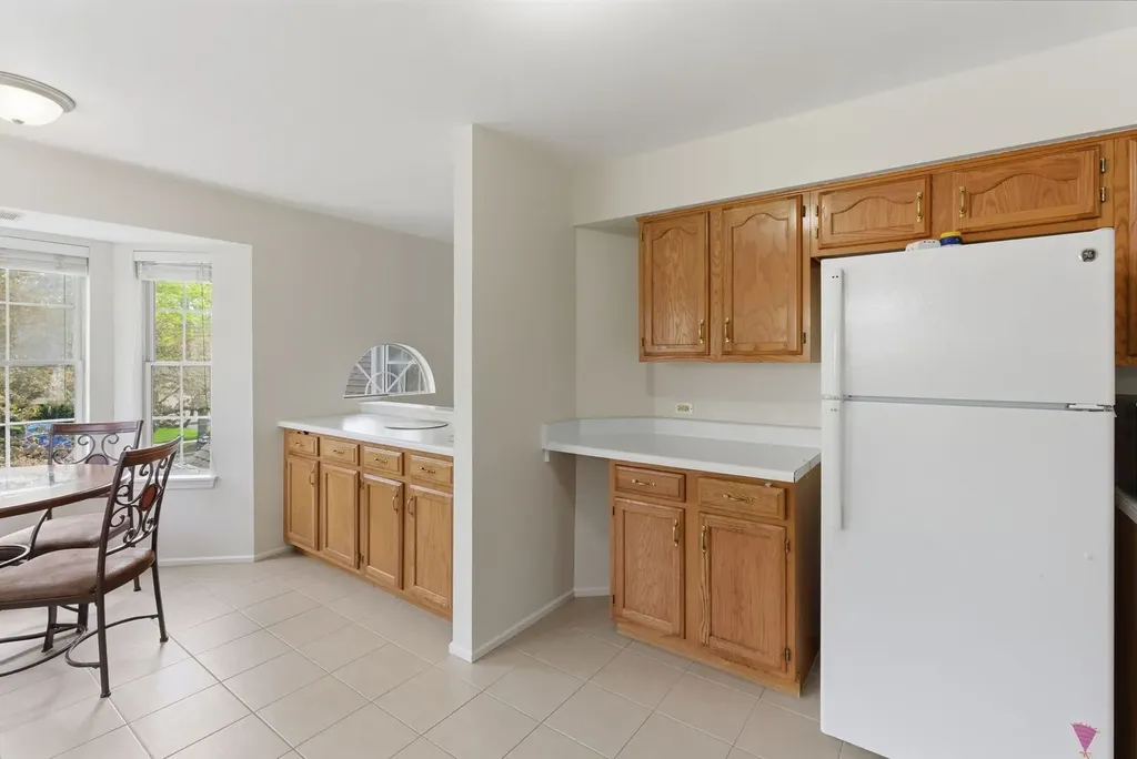 206 Glasgow Lane Schaumburg IL 60194