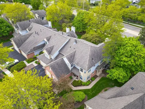 206 Glasgow Lane Schaumburg IL 60194