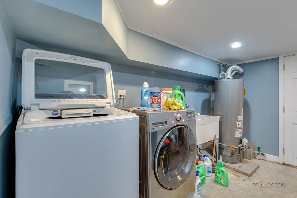 3512 West Hirsch Street Chicago IL 60651