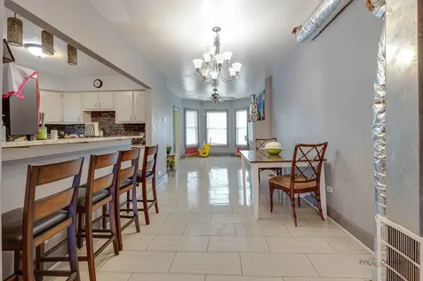 3512 West Hirsch Street Chicago IL 60651