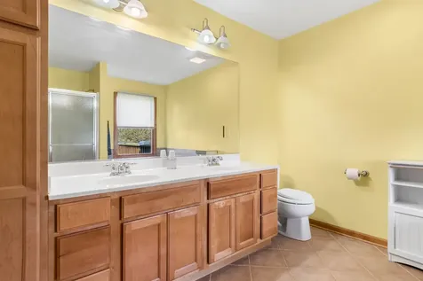 1305 W Northwind Drive Sandwich IL 60548