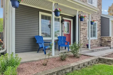 816 Belle Plaine Avenue Gurnee IL 60031
