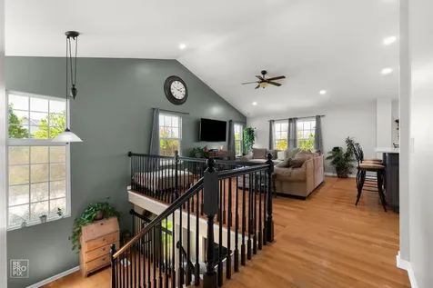 1948 Sundrop Court Bartlett IL 60103