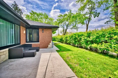 7135 Laramie Avenue Skokie IL 60077