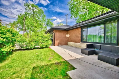 7135 Laramie Avenue Skokie IL 60077