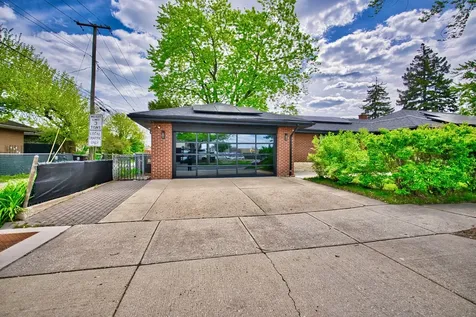 7135 Laramie Avenue Skokie IL 60077