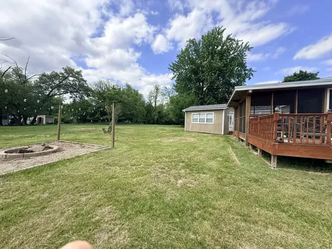 29-379 Woodhaven Lakes Sublette IL 61367