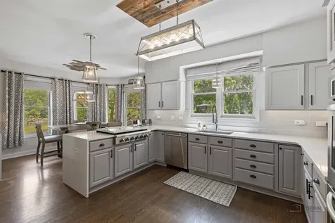 14415 West Blyth Court Libertyville IL 60048