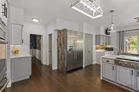 14415 West Blyth Court Libertyville IL 60048