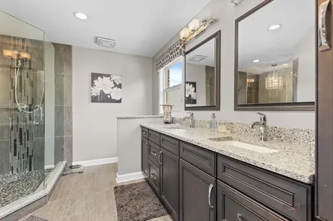 14415 West Blyth Court Libertyville IL 60048