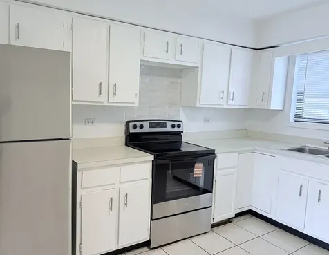 718 Cobblestone Circle Glenview IL 60025