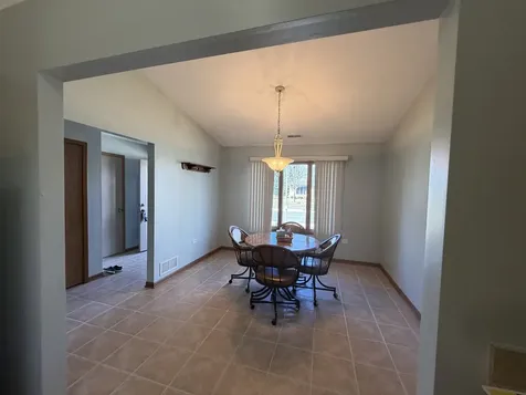 2530 Par Four Court Joliet IL 60436