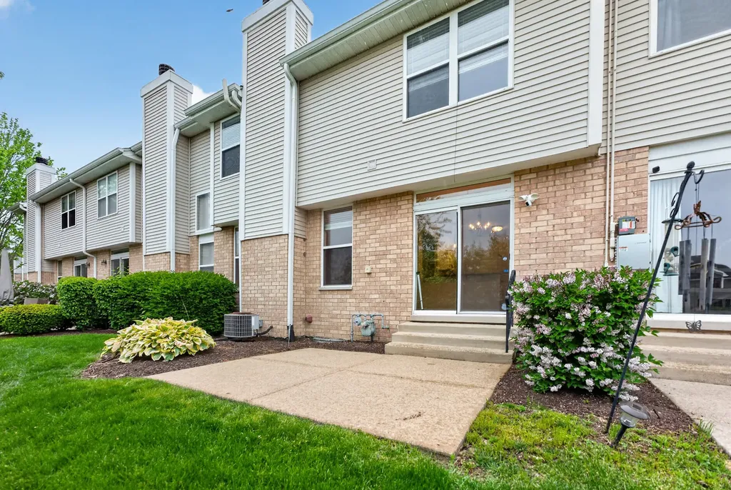 3013 Tangley Oaks Trail Lisle IL 60532