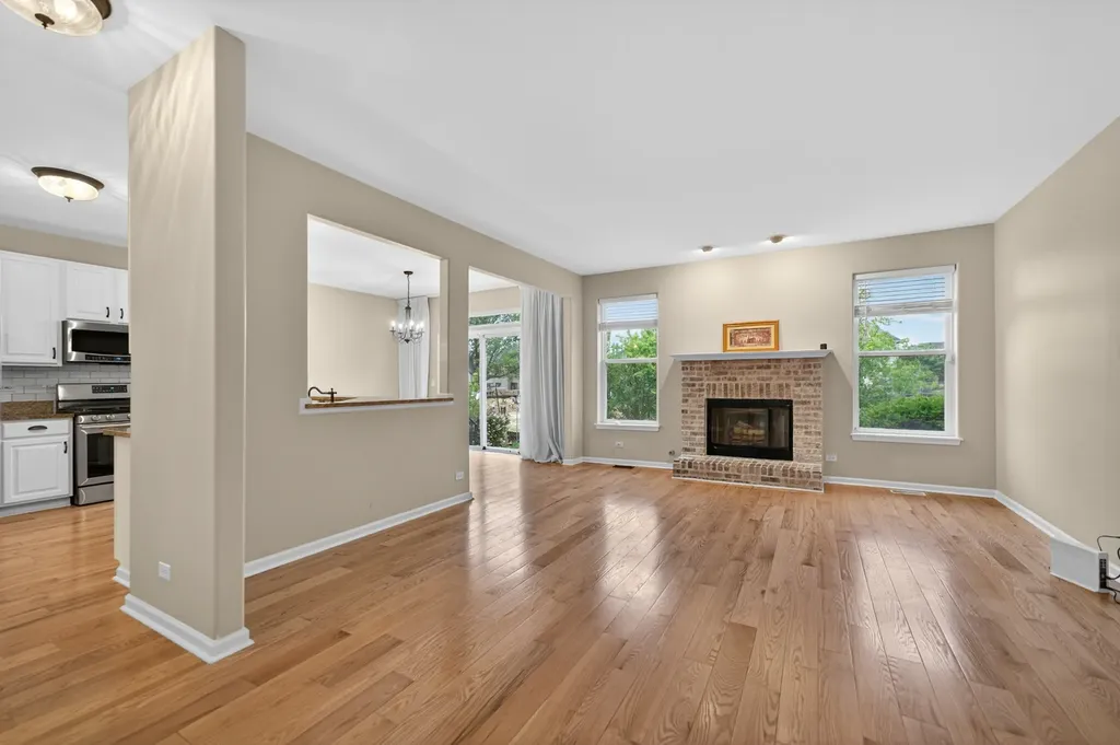 3013 Tangley Oaks Trail Lisle IL 60532