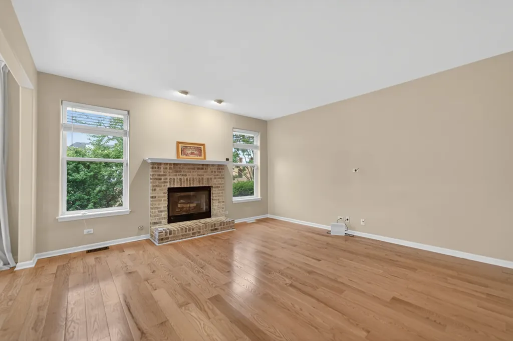 3013 Tangley Oaks Trail Lisle IL 60532