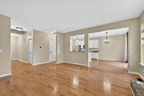 3013 Tangley Oaks Trail Lisle IL 60532