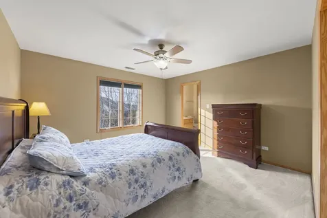 12198 Oxford Court Lemont IL 60439