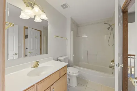 12198 Oxford Court Lemont IL 60439