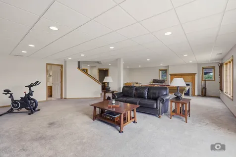 12198 Oxford Court Lemont IL 60439
