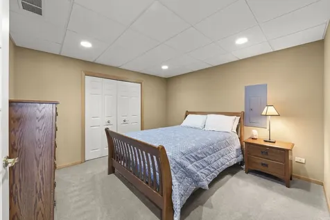 12198 Oxford Court Lemont IL 60439