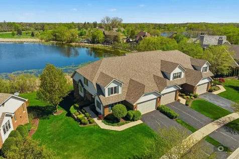 12198 Oxford Court Lemont IL 60439
