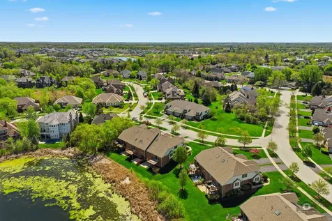 12198 Oxford Court Lemont IL 60439