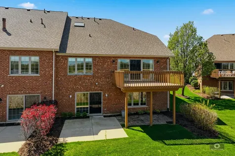 12198 Oxford Court Lemont IL 60439