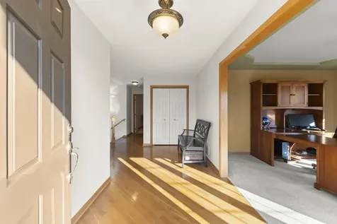 12198 Oxford Court Lemont IL 60439