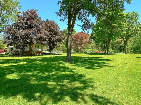 5 North Acres Drive Streator IL 61364