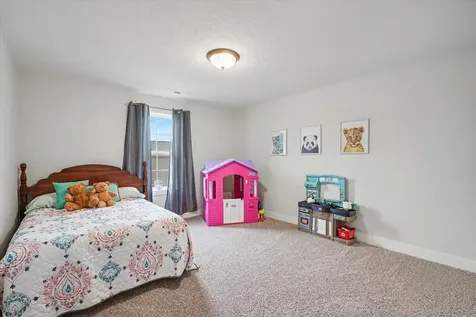 512 Wheatley Drive Mahomet IL 61853