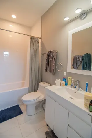 2448 North Albany Avenue Chicago IL 60647