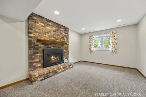45 Feece Drive Batavia IL 60510