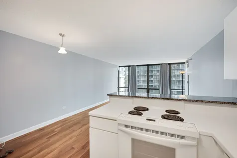 2 East Erie Street Chicago IL 60611