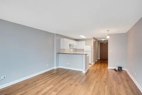 2 East Erie Street Chicago IL 60611