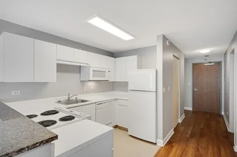 2 East Erie Street Chicago IL 60611