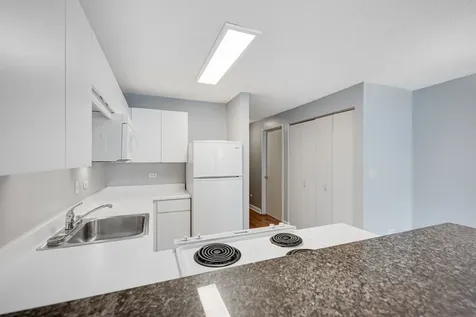 2 East Erie Street Chicago IL 60611
